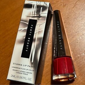Fenty Beauty Stunna Lip Paint Longwear Fluid Lip Color Lipstick